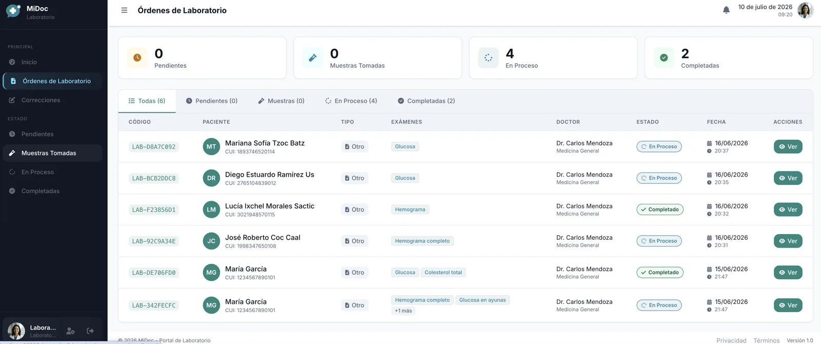 Bandeja de órdenes del portal de laboratorio de MiDoc con solicitudes de médicos y estados por muestra